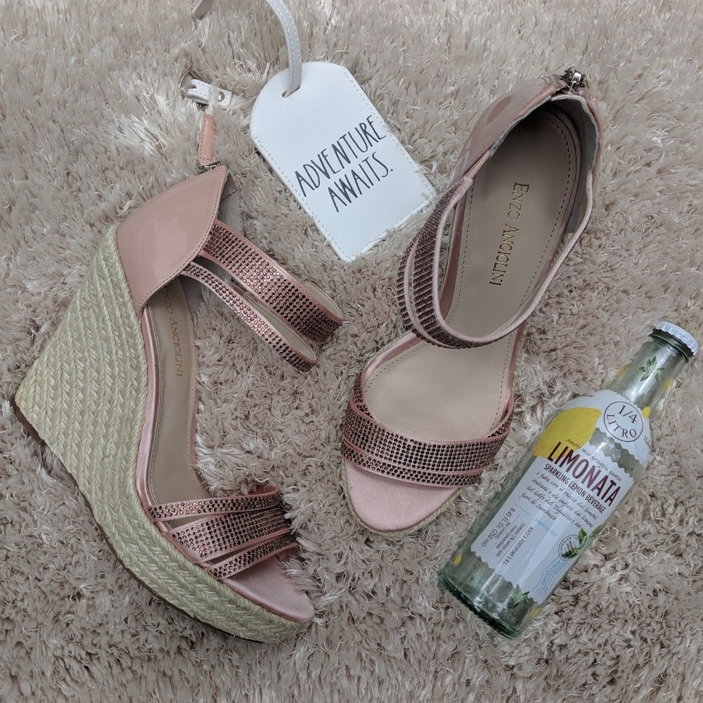NWOT Pink Enzo Angiolini Wedges Size 8